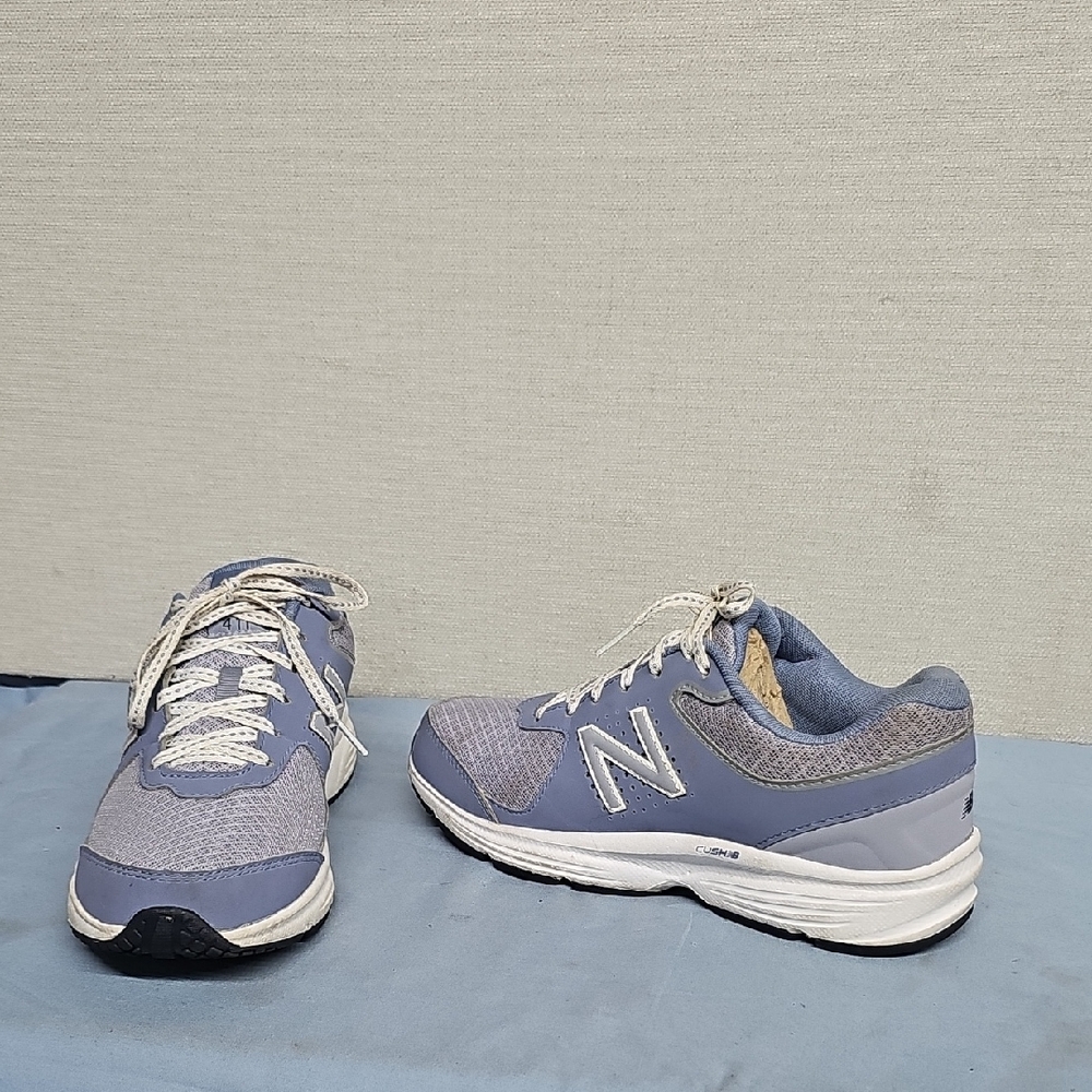 NEW BALANCE 411 WOMENS SNEAKERS BFPM-08-163